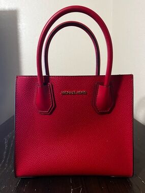 Michael Kors Red Pre Loved Women’s Tote